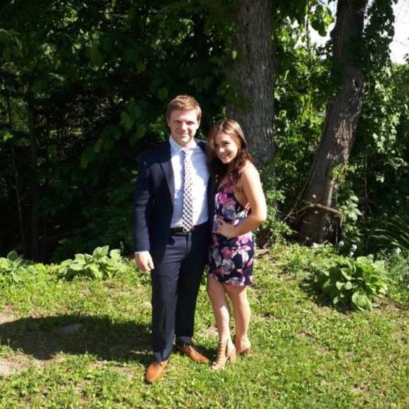 Meet your Posher, Jess - Picture 1 of 1